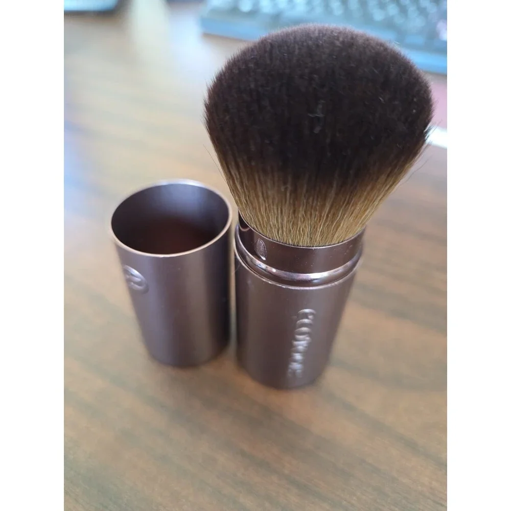 EcoTools Retractable Kabuki Brush 1 Brush Cruelty-Free, EcoFriendly NEW